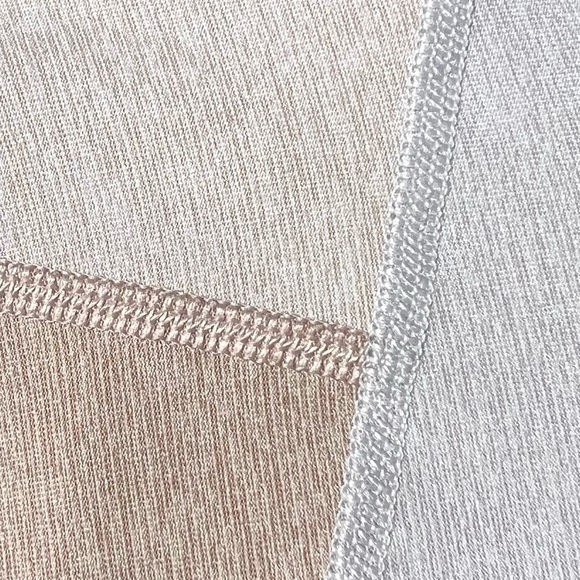 Outdoor Voices Oatmeal Multi 7/8 Tri-Tone Leggings - Picture 3 of 5